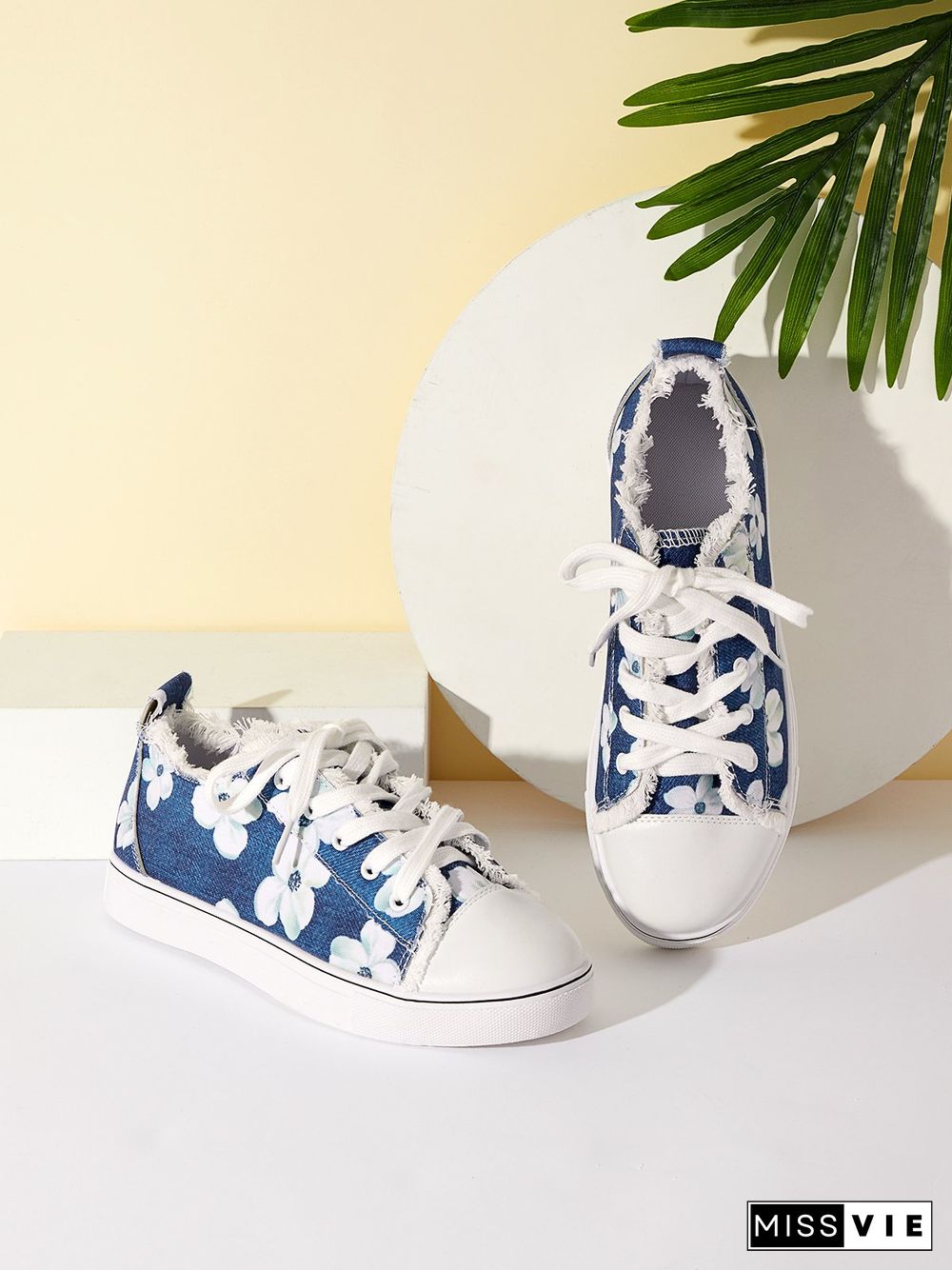 Women's Lily Graphic Print Denim Lace-Up Sneakers