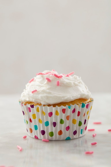 Wilton 415 0627 Polka Dot ColorCups Cupcake Liners...