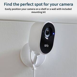 Arlo Essential Indoor Camera - 1080p Video with Privacy Shield Night Vision 2-Way Audio White VMC2040-100NAS