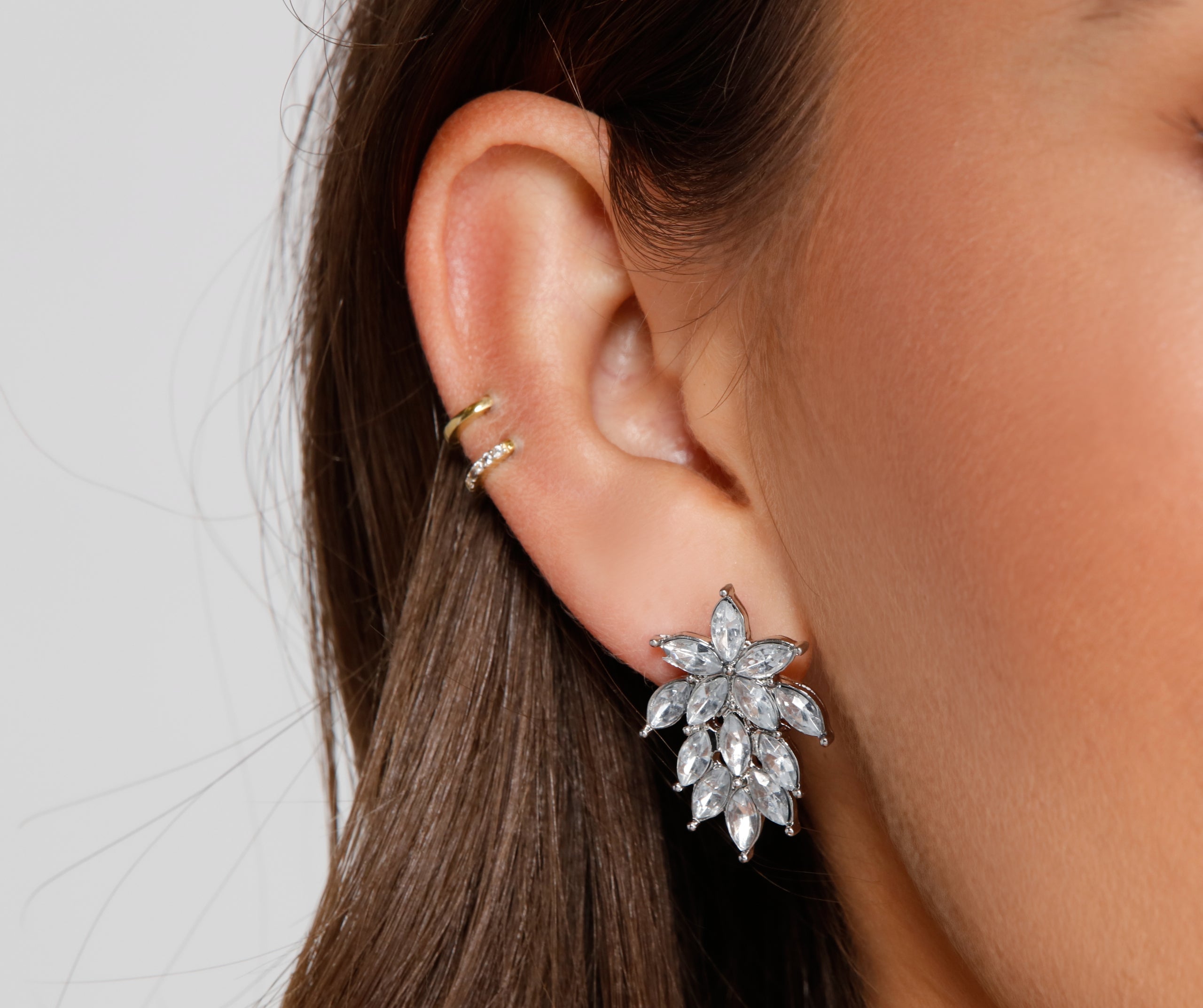 Elegant Details Rhinestone Earrings Set