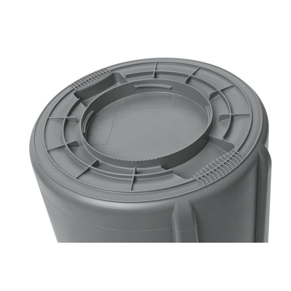 Rubbermaid Commercial Products Brute 44 Gal. Grey Round Vented Trash Can (2-Pack) 2031187-2