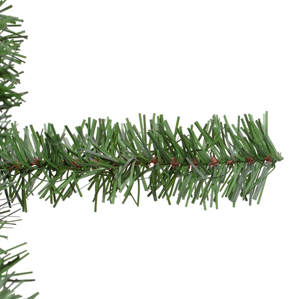 Canadian Pine Artificial Christmas Wreath  30 Inch  Unlit   Green