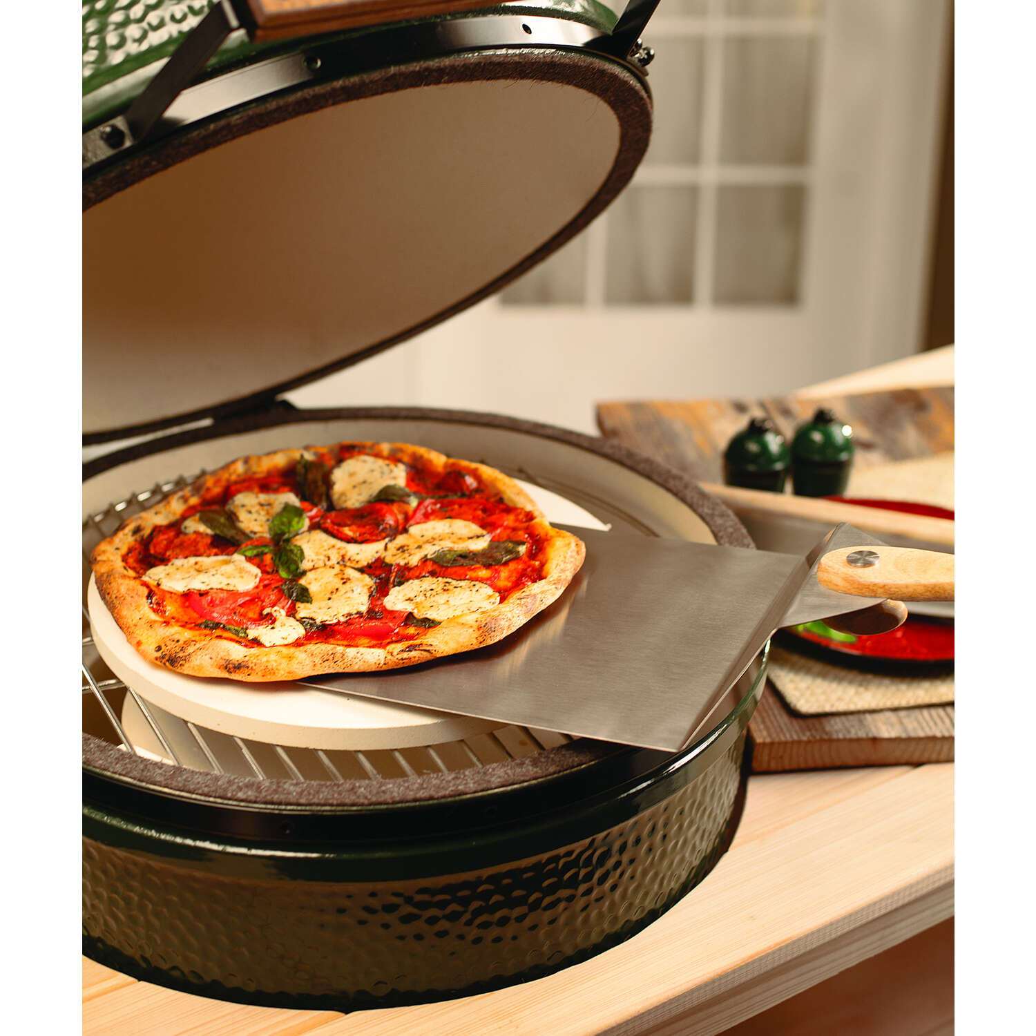 Big Green Egg Ceramic Natural Pizza Stone 1 pk