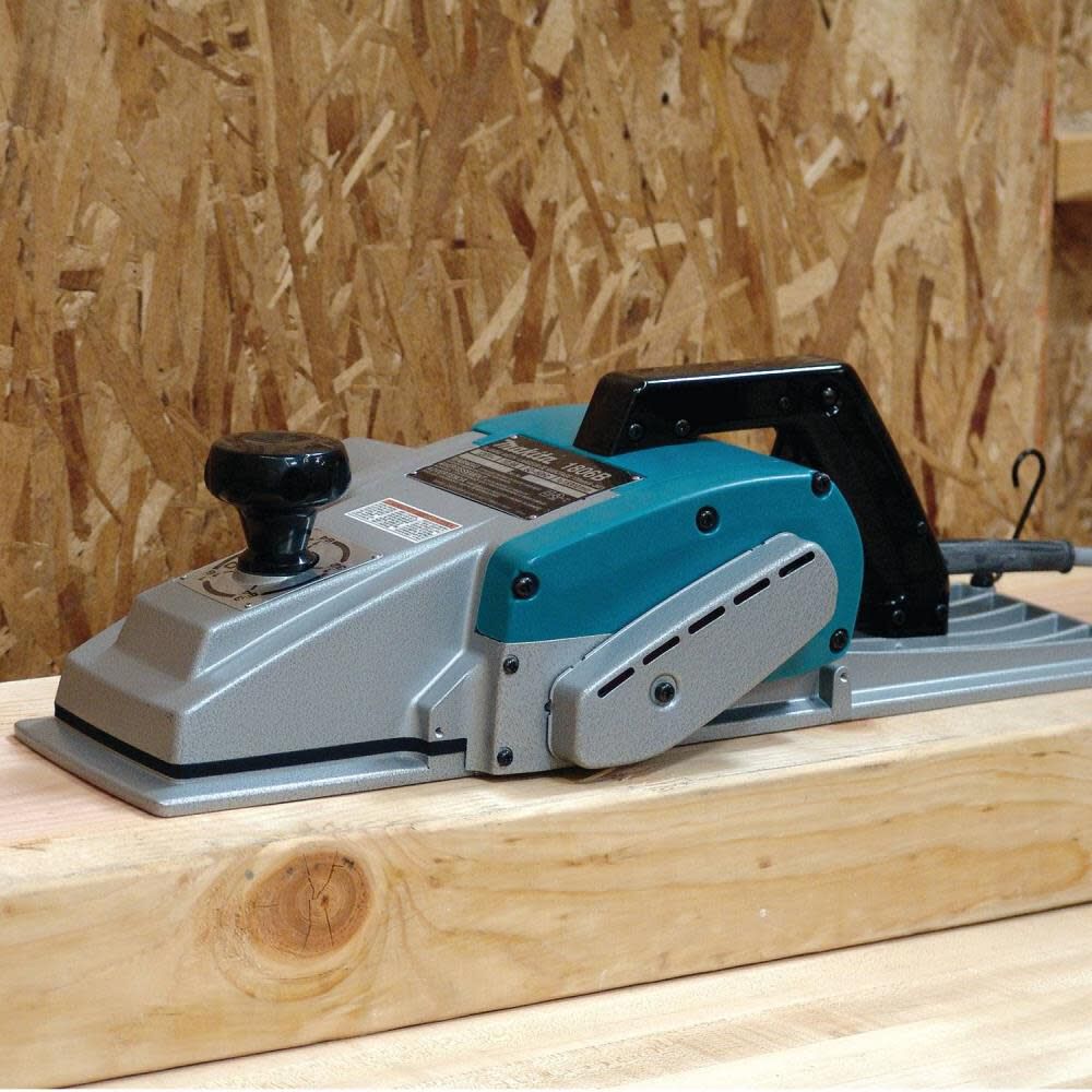 Makita 6-3/4-Inch Planer 1806B from Makita