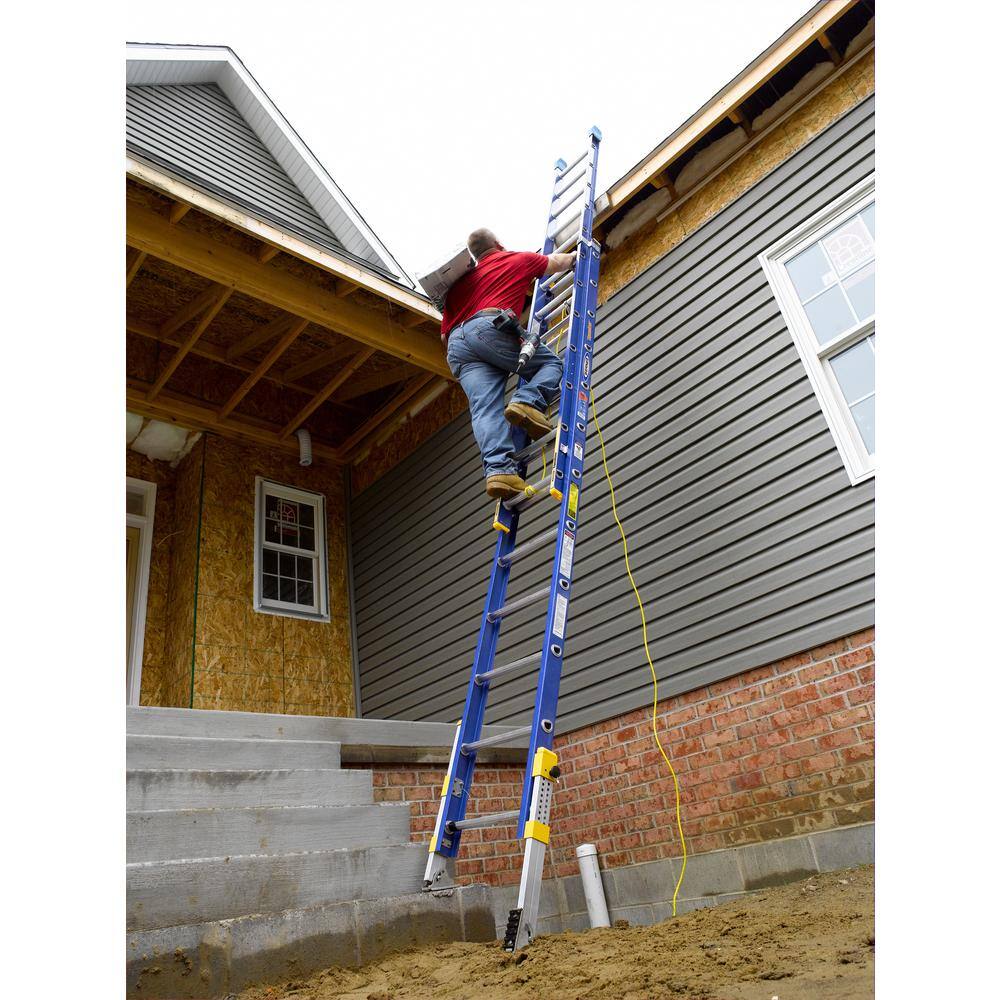 Werner 20 ft. Fiberglass D-Rung Equalizer Extension Ladder with 300 lb. Load Capacity Type IA Duty Rating D8220-2EQ