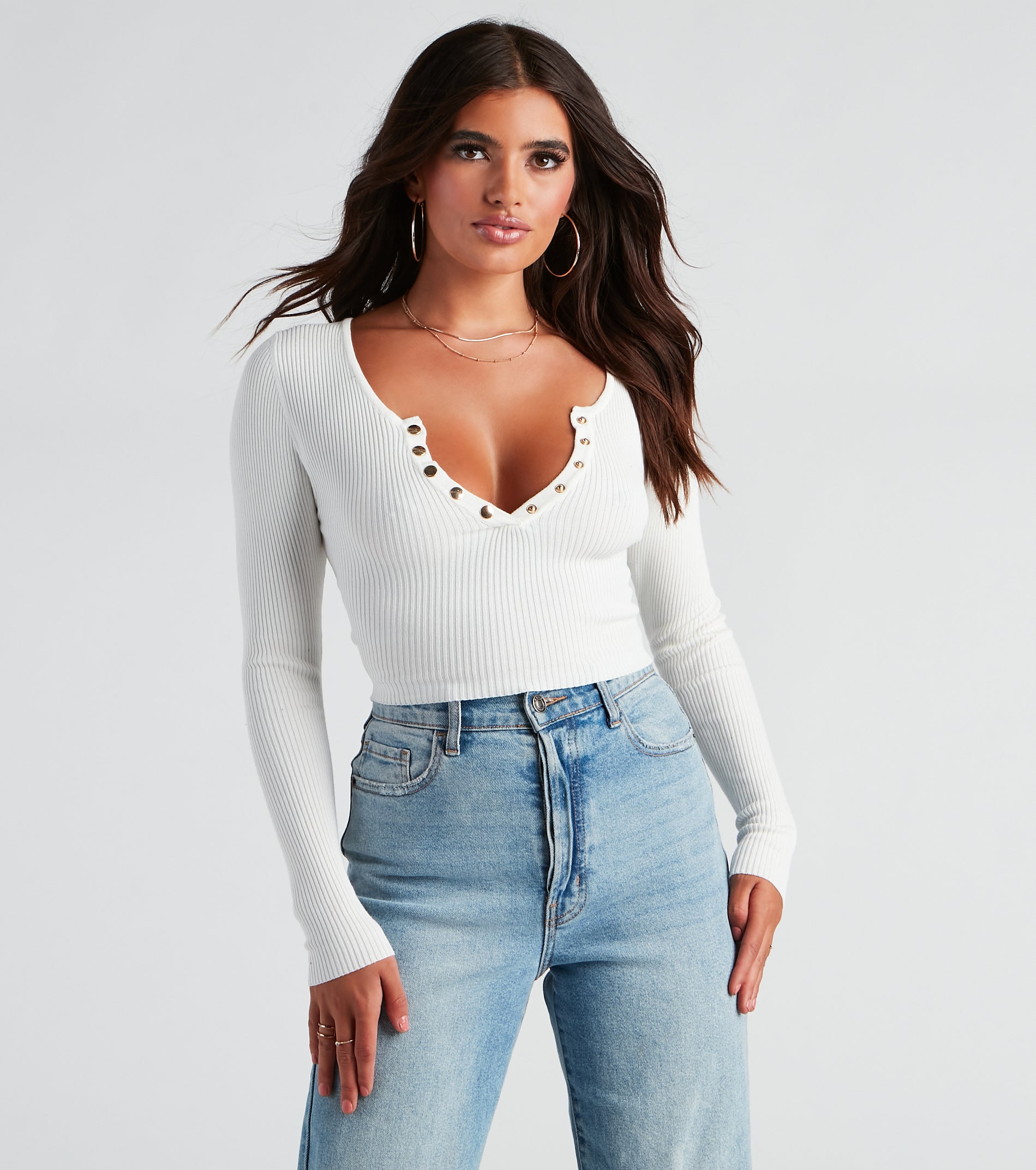 Chic Basic Button-Detail Crop Top