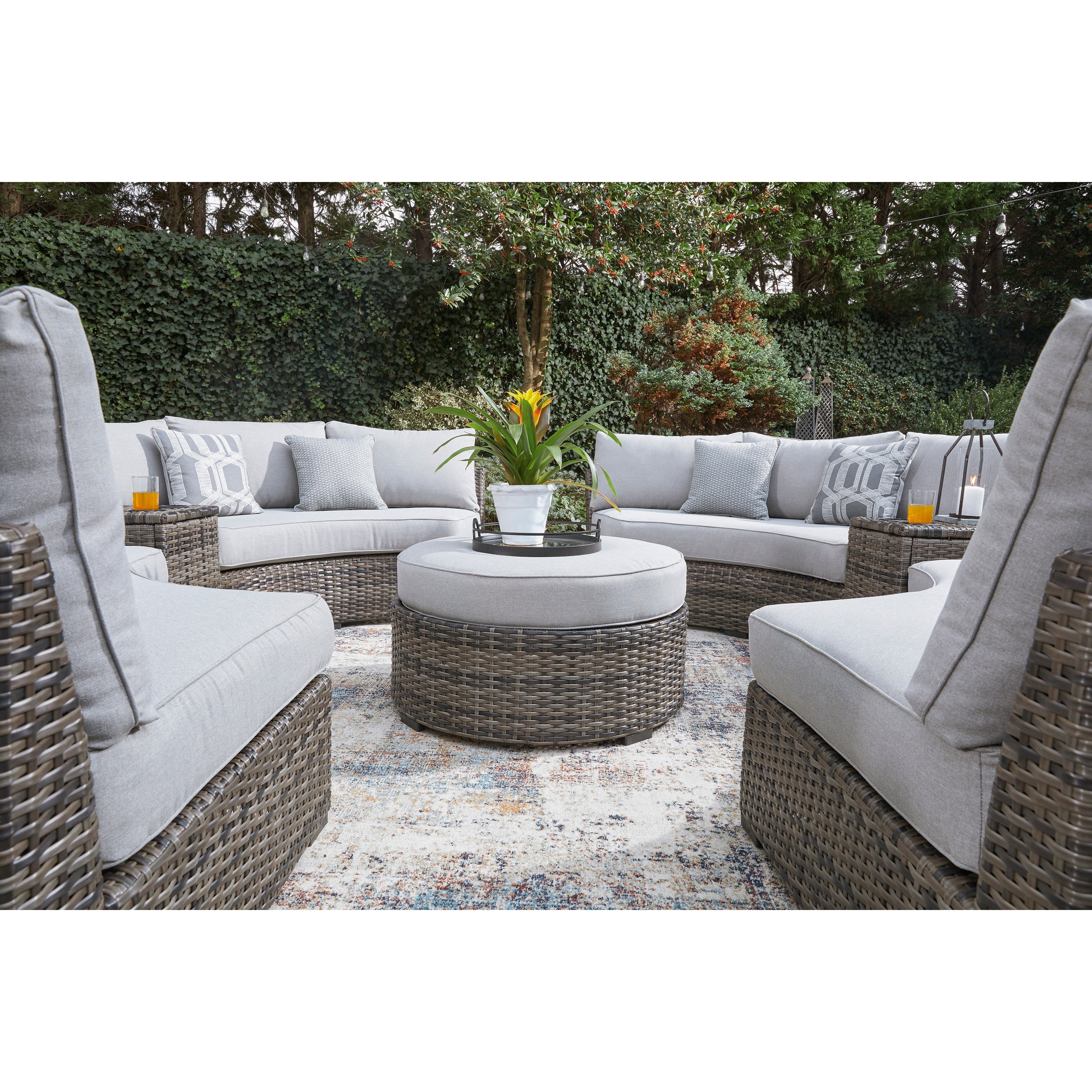 Montauk Curve 6 pc Outdoor Full Circle Seating Set