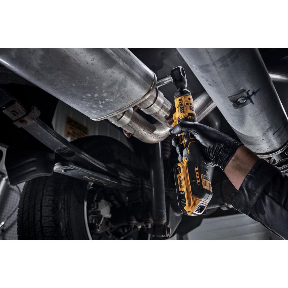 DEWALT ATOMIC 20V MAX Ratchet Kit Brushless 3/8