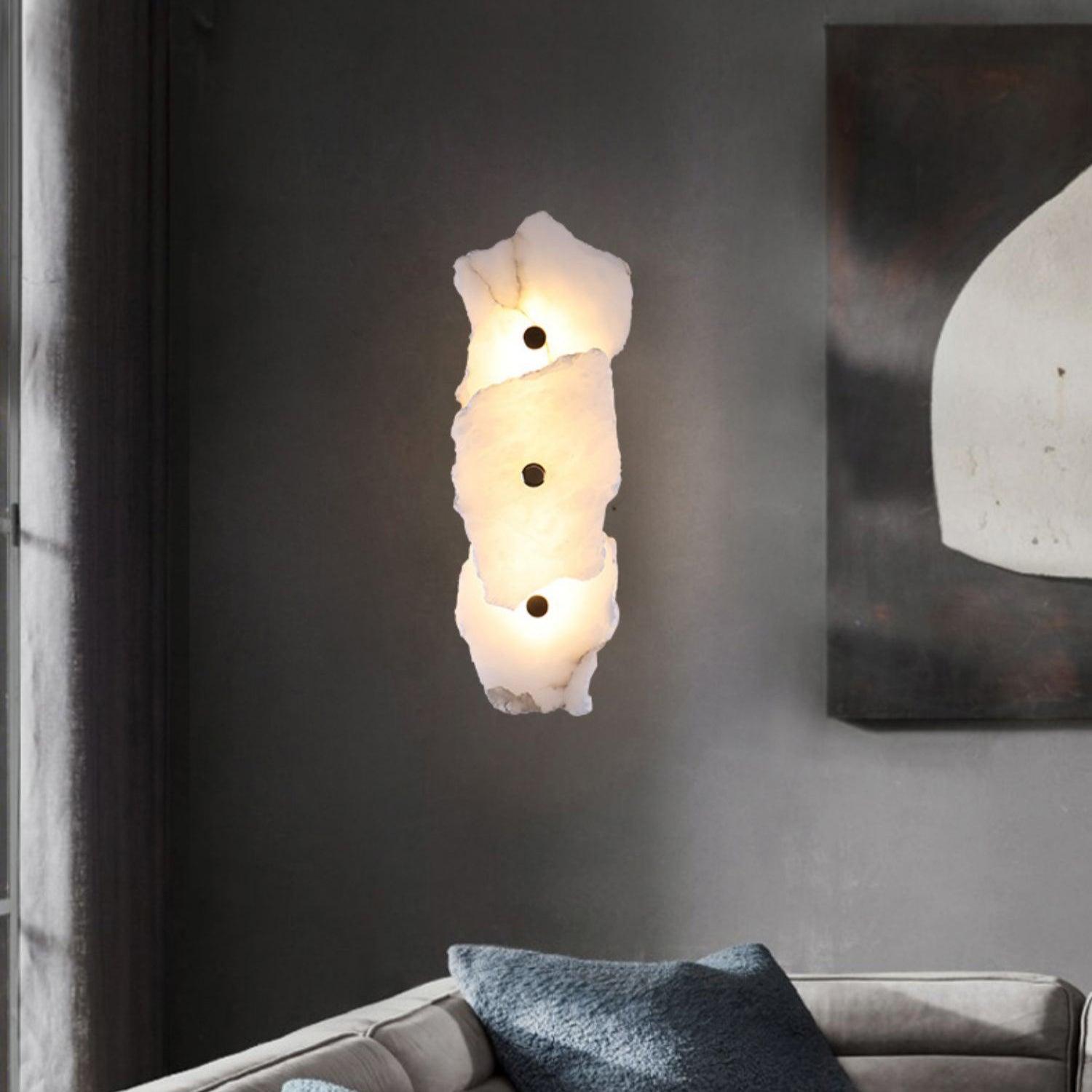 Petra Wall Lamp