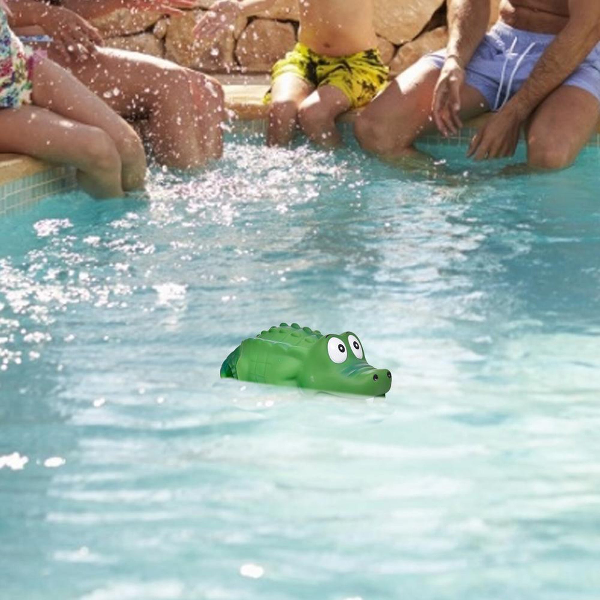 Floating Pool Chlorine Dispenser for 3 inch Chlorine Tablets, Cartoon Frog-Shape Chlorine Tablet Holder