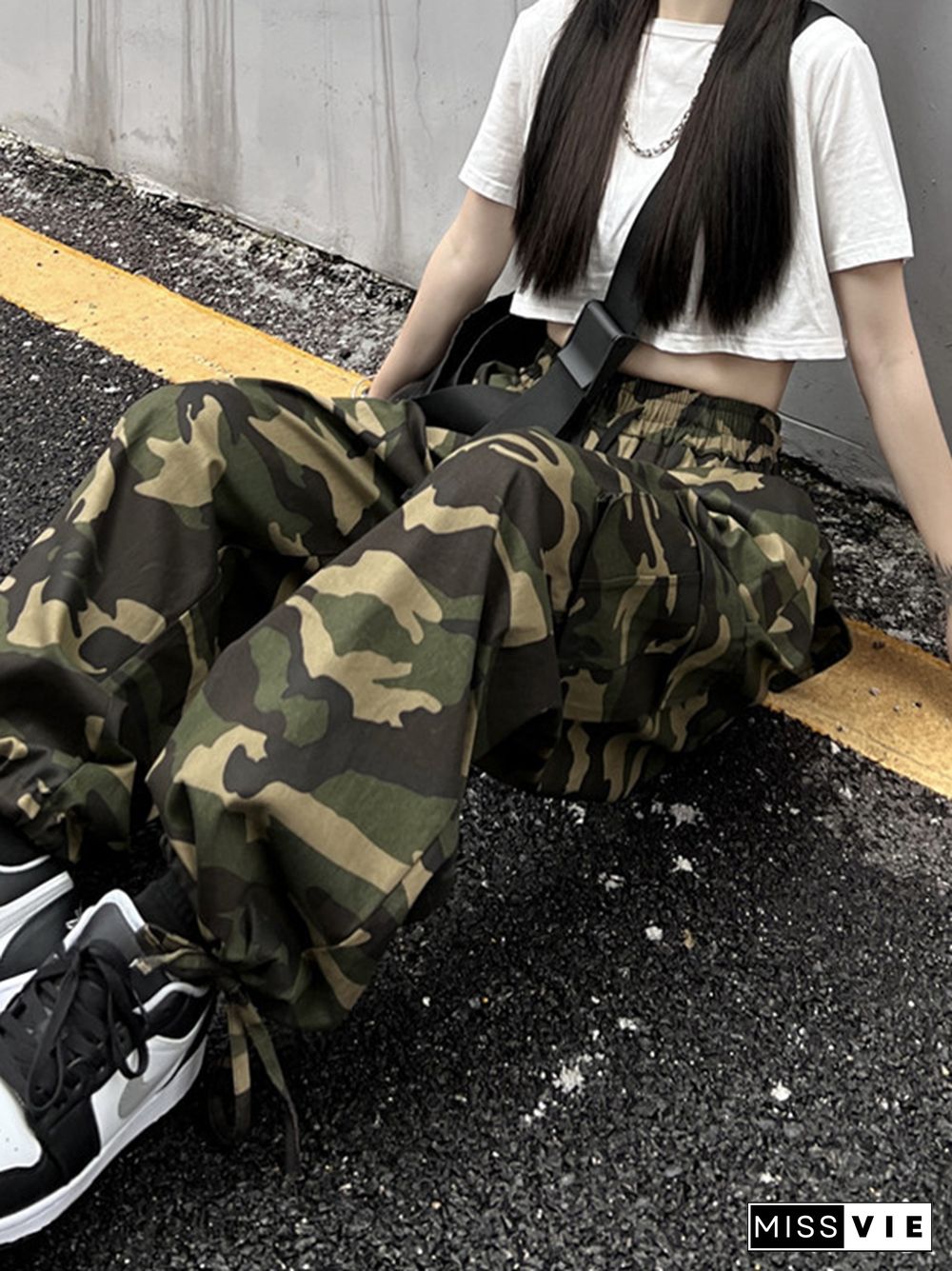 Hip-Hop Wide Leg Drawstring Camouflage  Pants