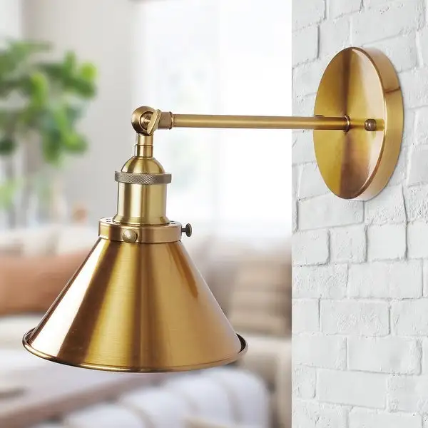 Modern Brushed Brass 1-Light Bathroom Vanity Light - 6.93