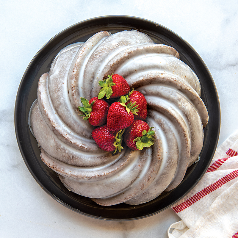 Nordic Ware Swirl Bundt Pan