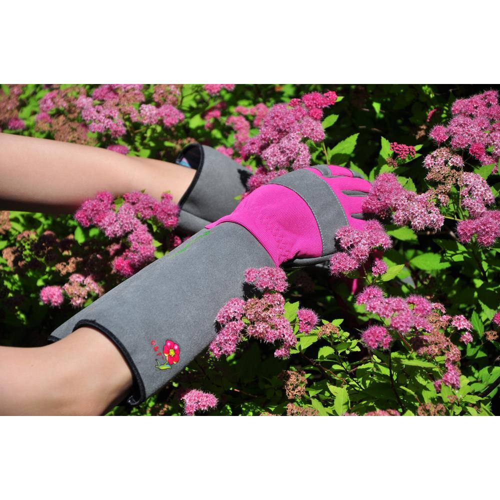 G  F Products Superior Garden Rose Women's Medium Gloves 2430M