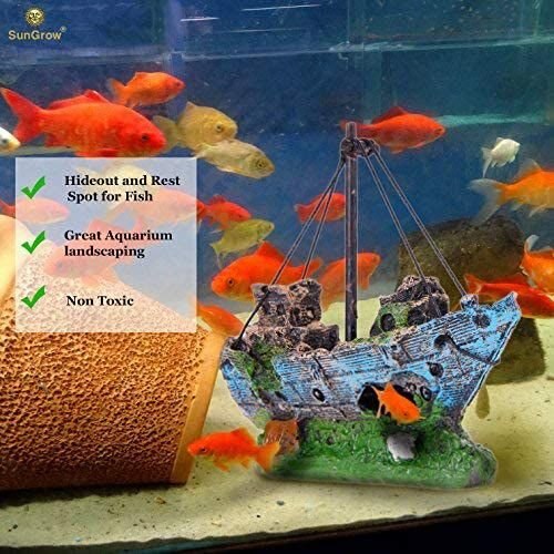 SunGrow Betta Shipwreck Fish Aquarium Décor