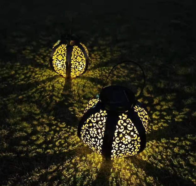 Garden Light Outdoor Hanging Ambient Lamp Waterproof Lantern Solar Power