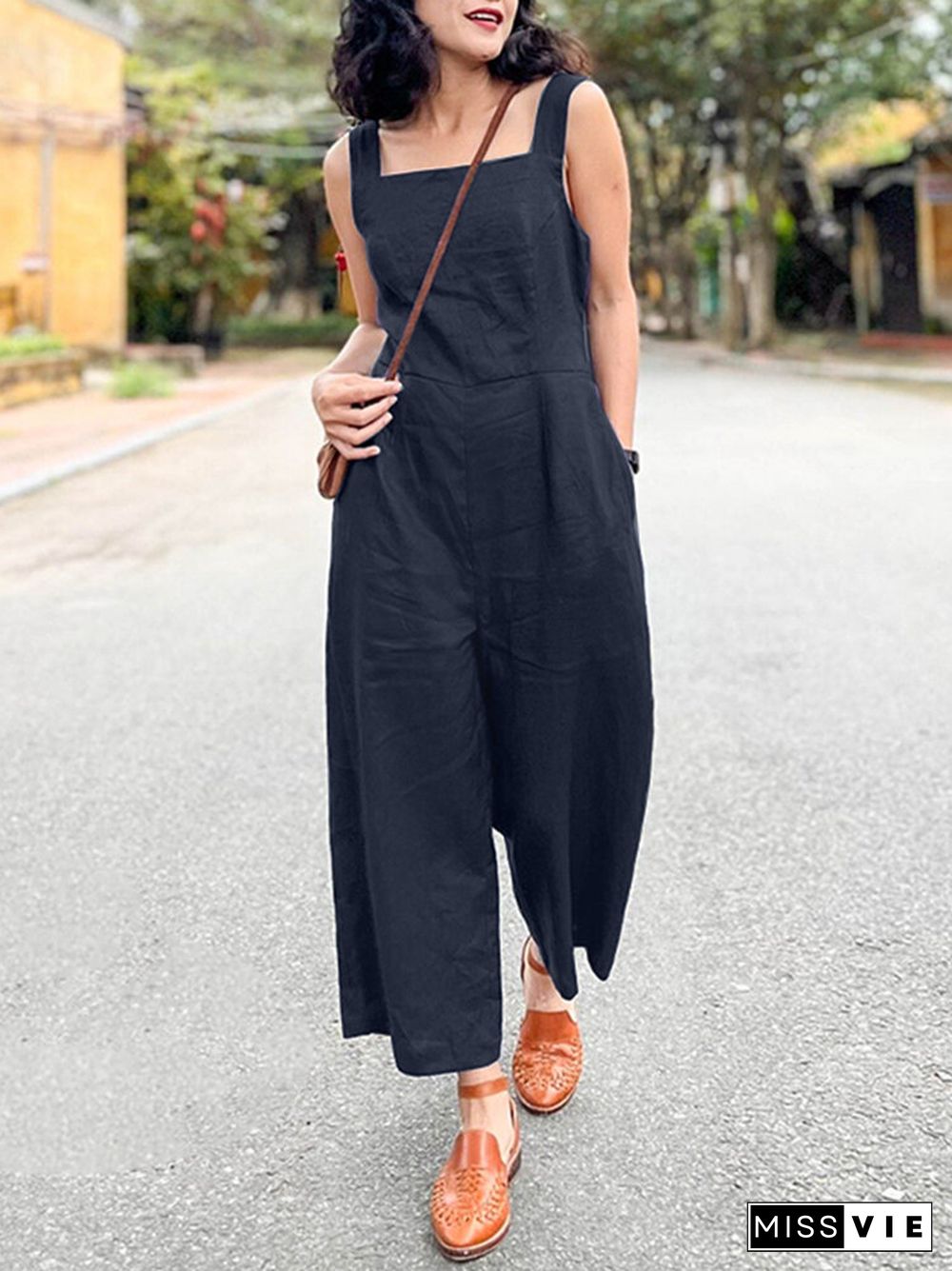 Solid Pocket Square Collar Sleeveless Wide Leg Jumpsuit