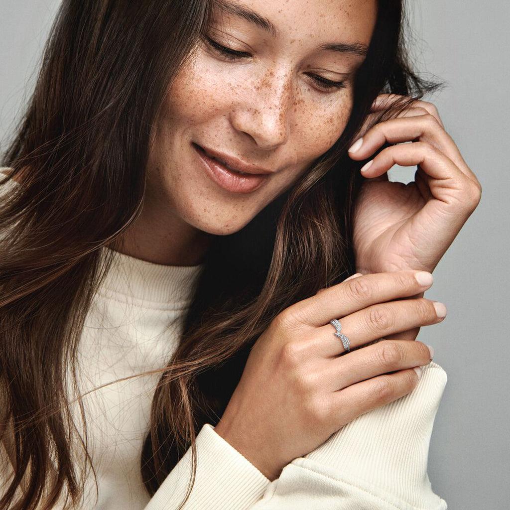 PANDORA  Sparkling Leaves Ring in Silver