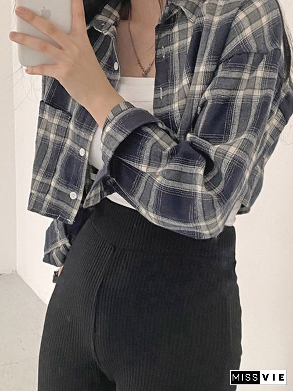 Cropped Long Sleeve Checkered Blouse