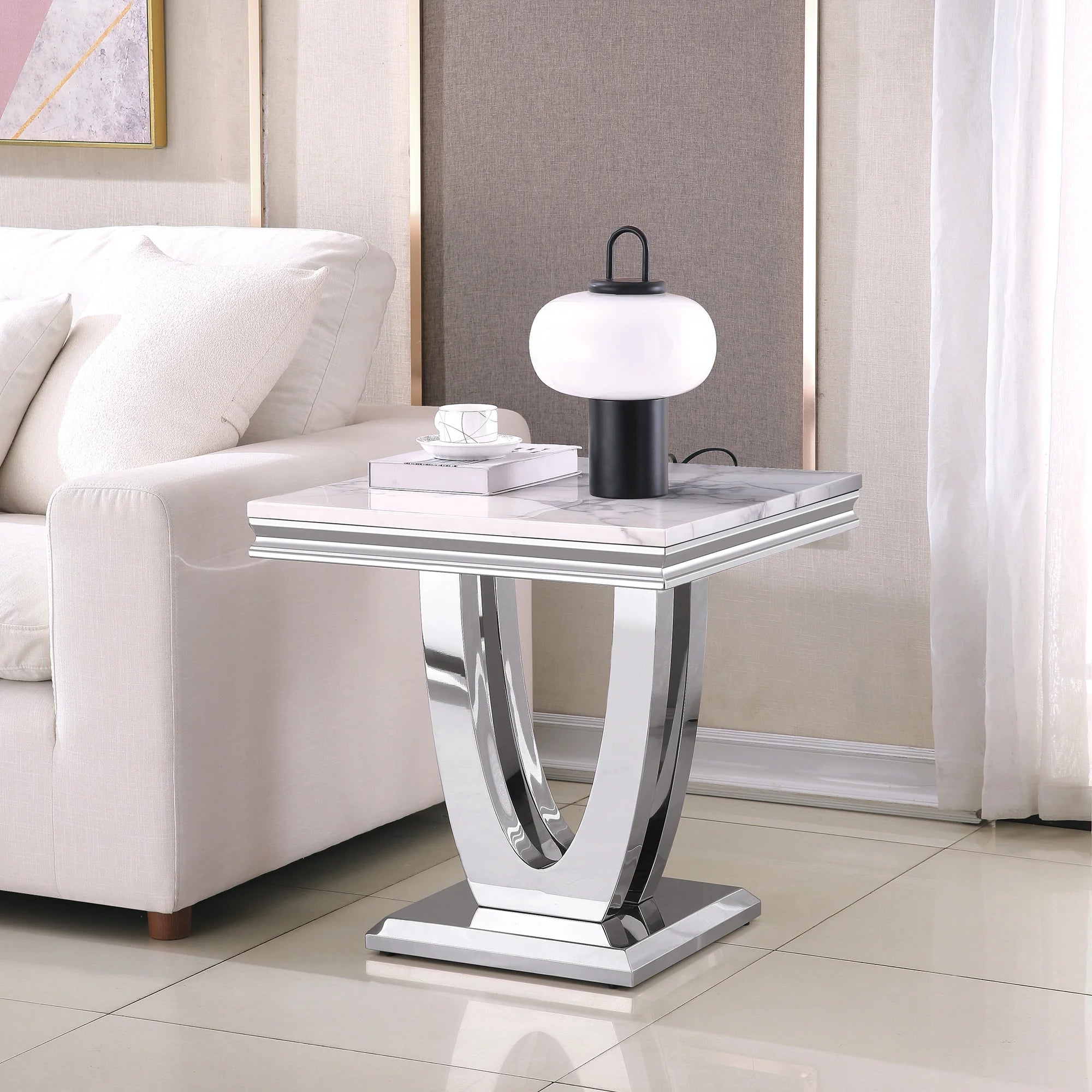 ET302 End Table