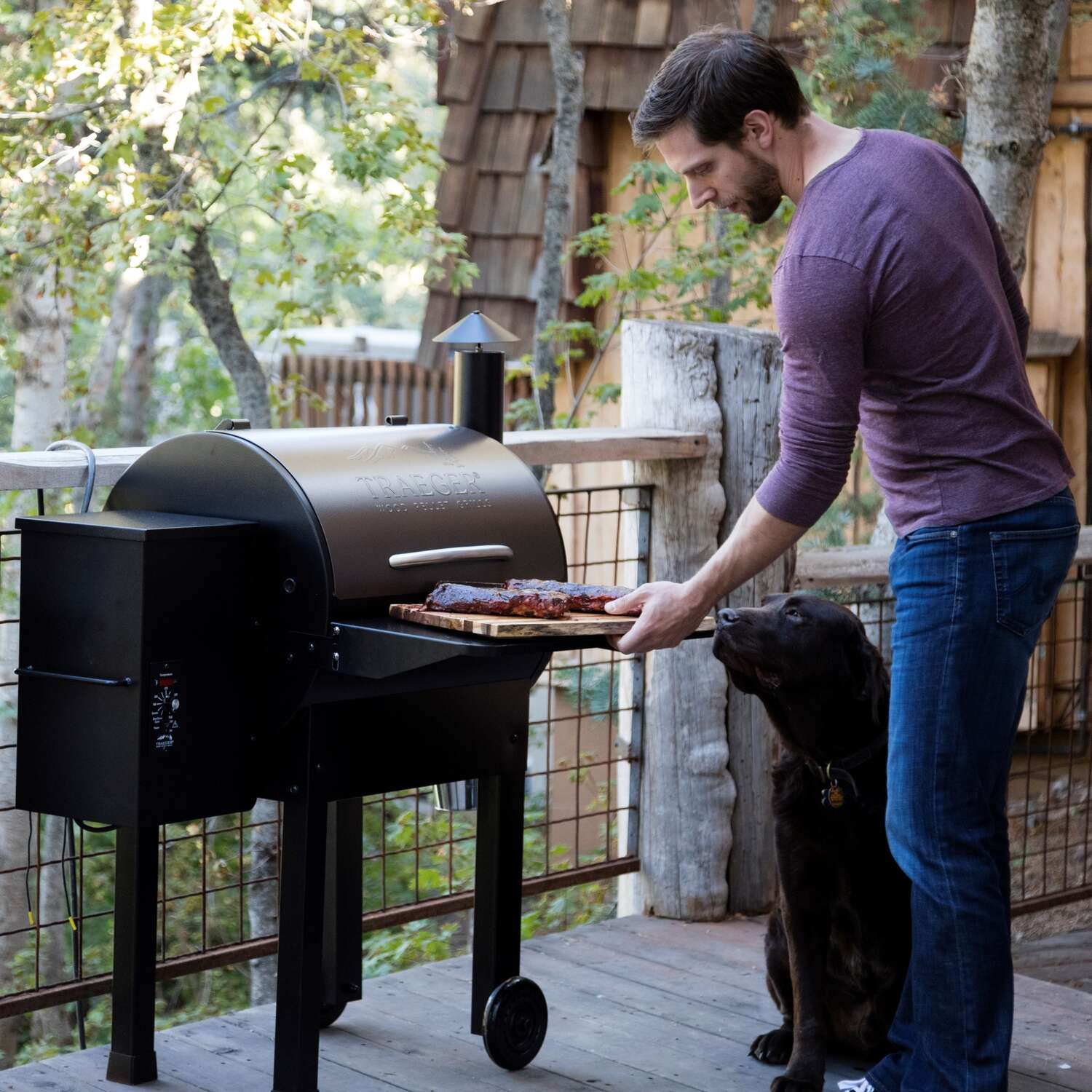 Traeger LilTex Elite 22 Wood Pellet Grill Bronze