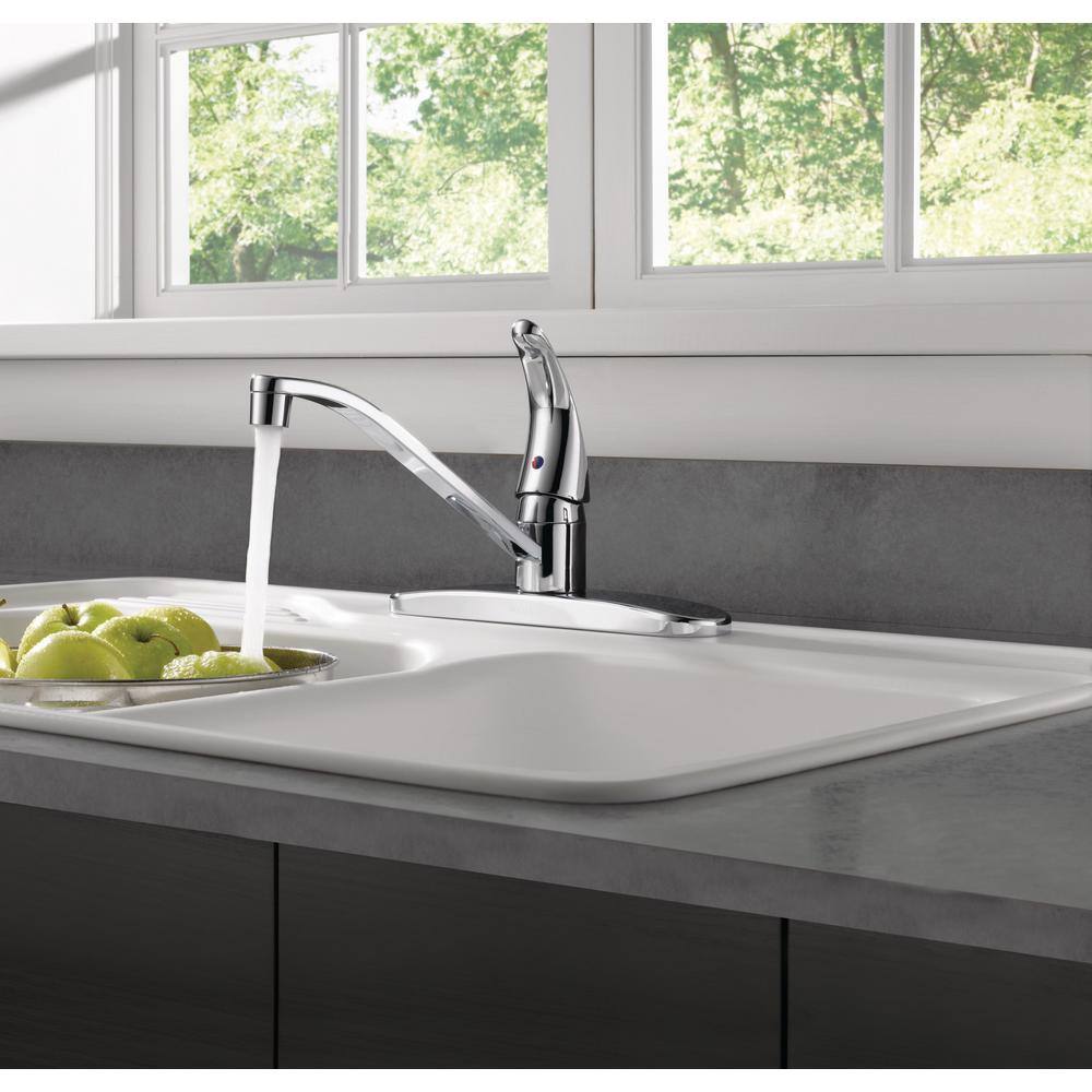 Peerless Core Single-Handle Standard Kitchen Faucet in Chrome P110LF