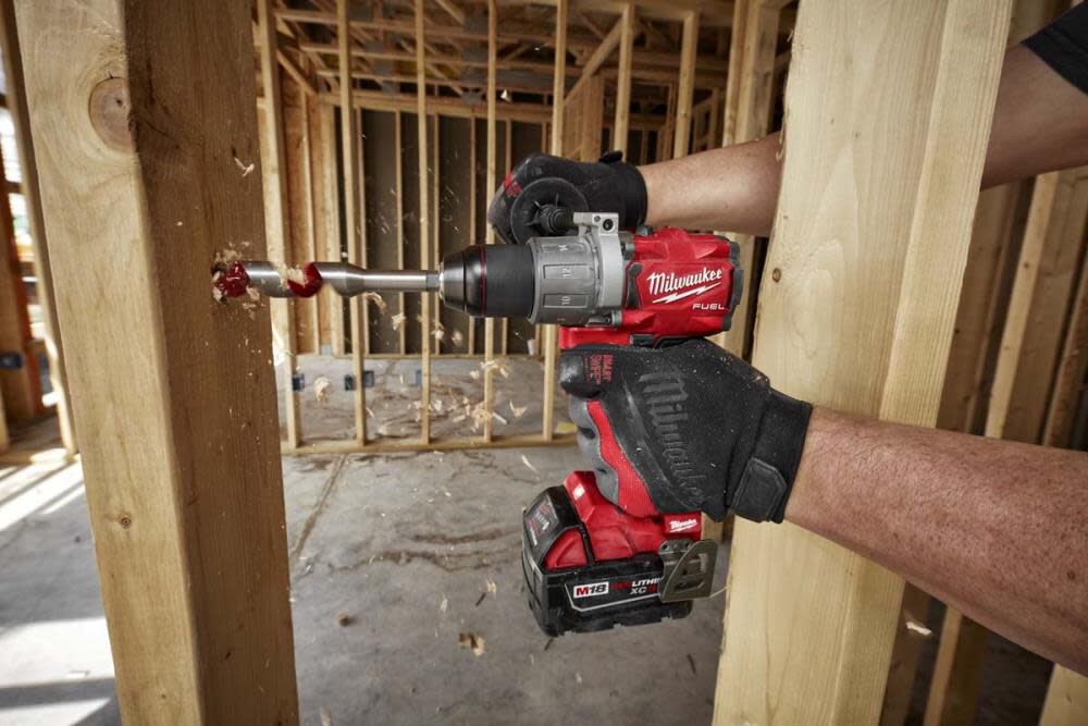 Milwaukee M18 FUEL 2-Tool Hammer Drill/Impact Driver Combo Kit 2997-22 from Milwaukee