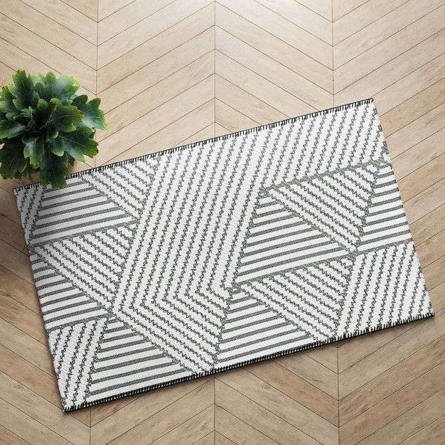 Washable Geo Accent Rug Gray