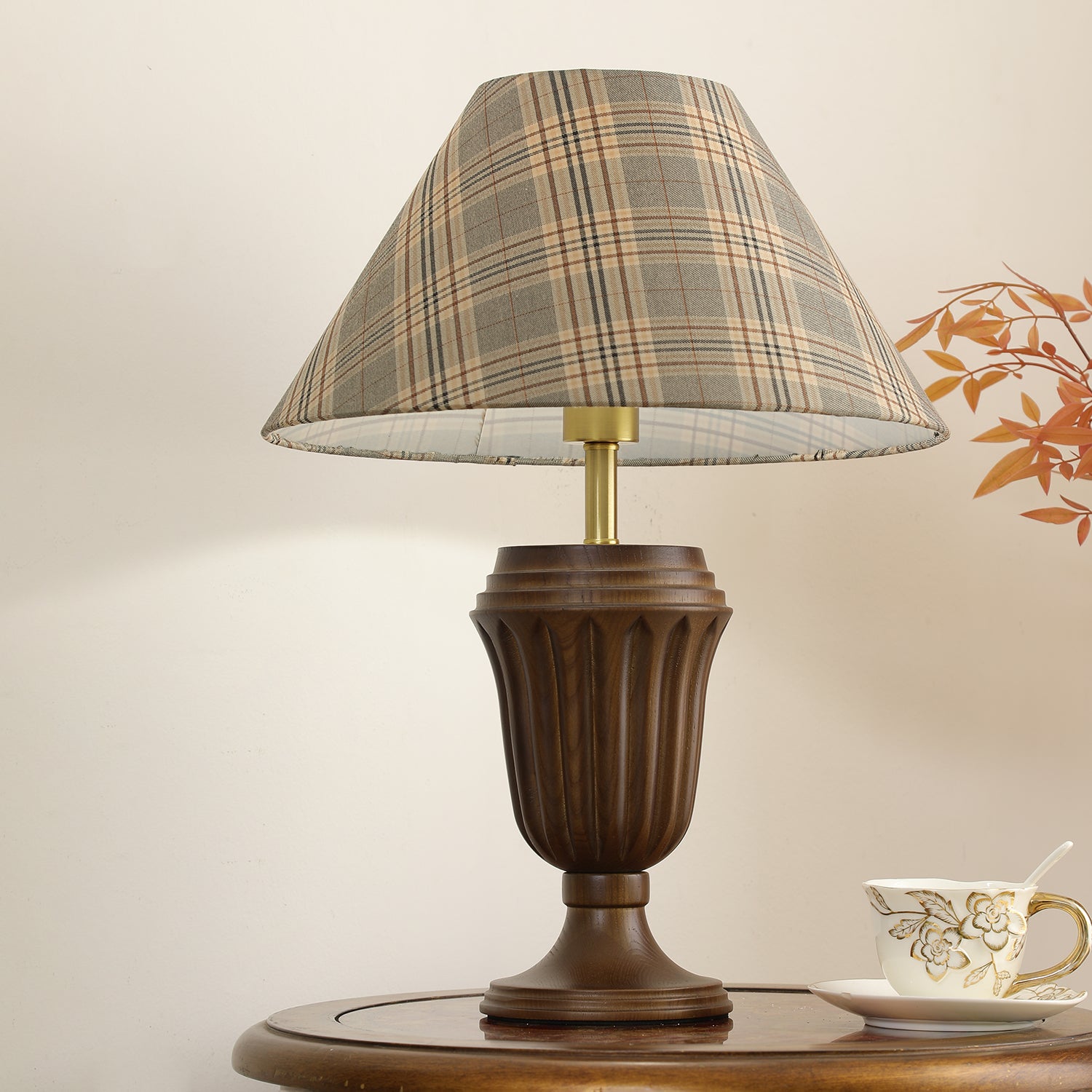 Evelyn Table Lamp