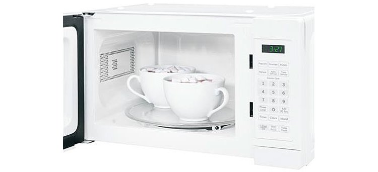 GE 0.7 Cu. Ft. White Countertop Microwave Oven