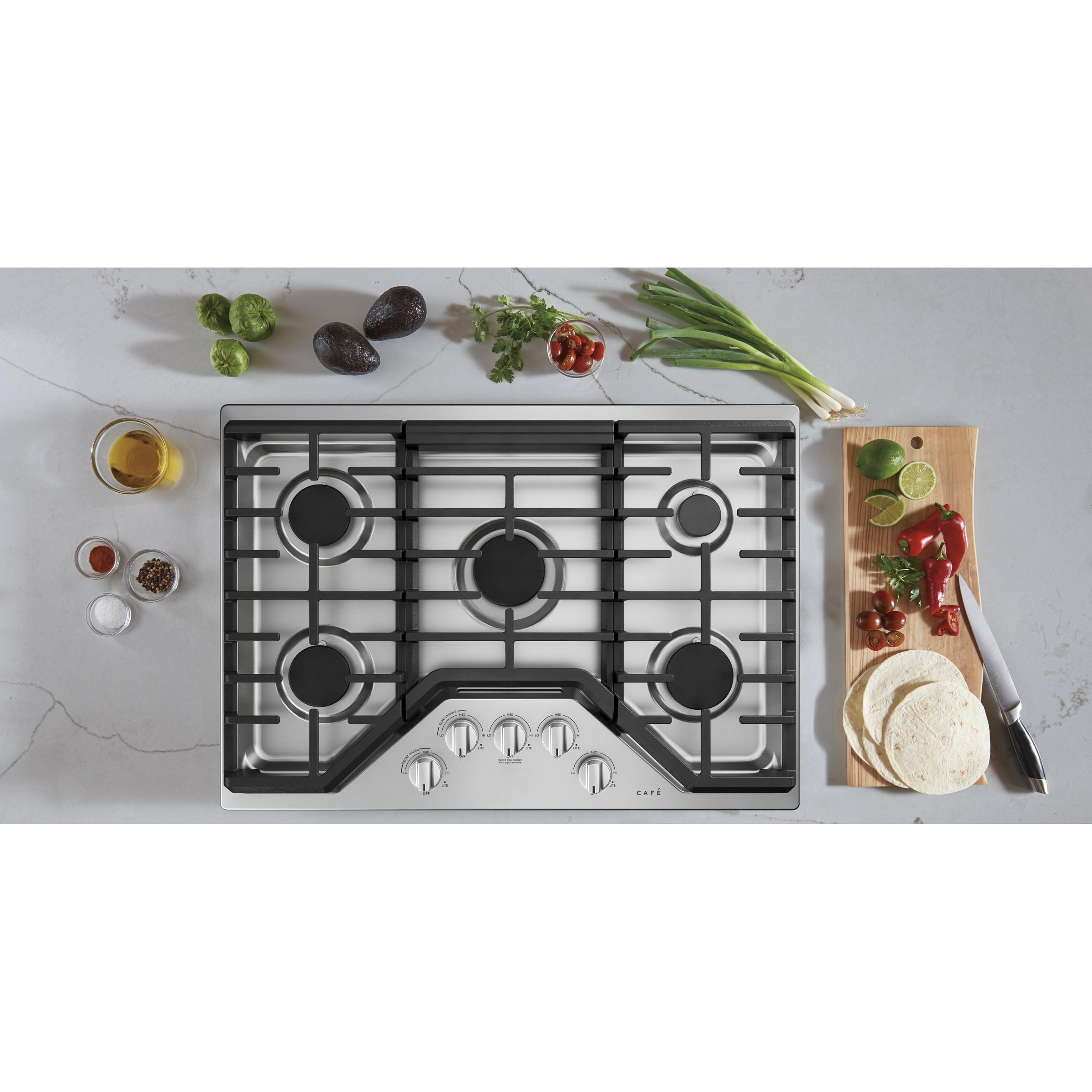 Café 30-inch Built-In Gas Cooktop CGP70302NS1