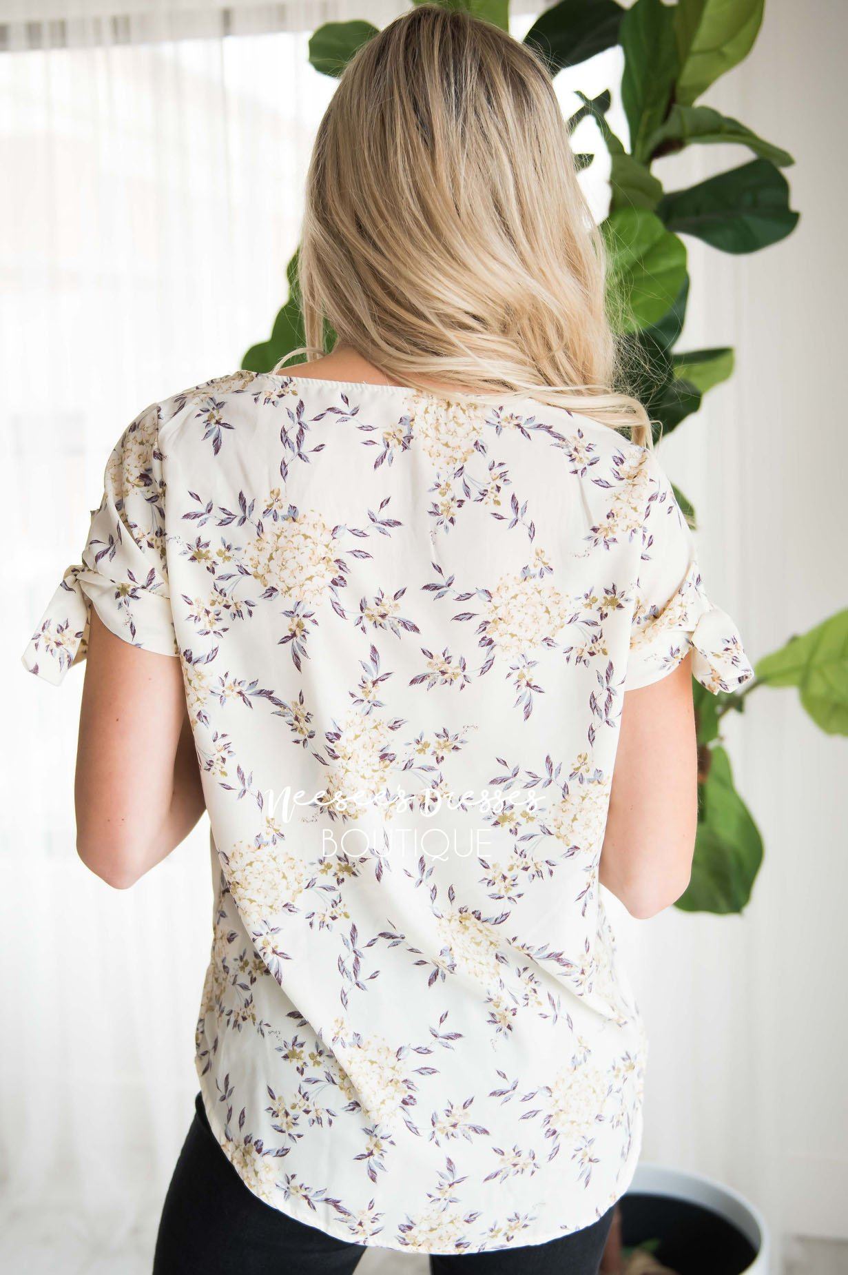 Floral Tie Sleeve Blouse