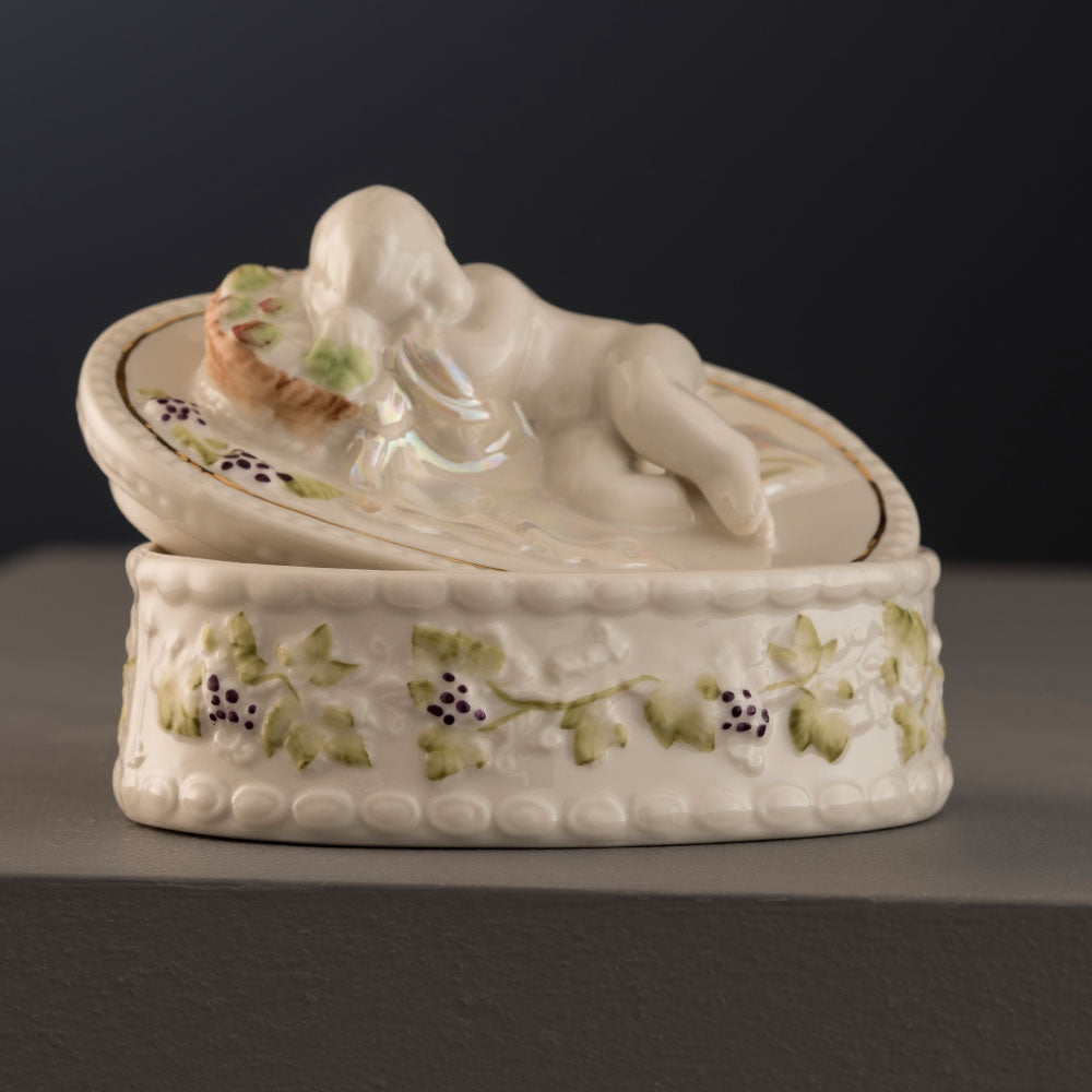 Belleek Classic Masterpiece - Cherub Box