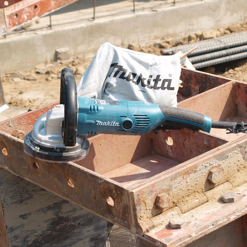 Makita PC5000C 5