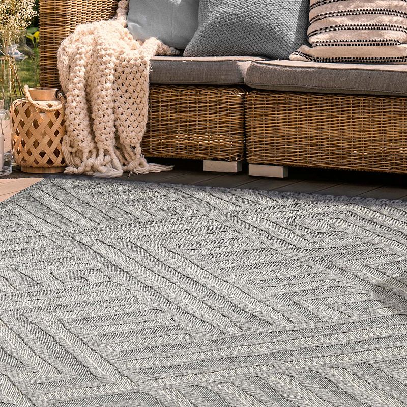 Superior Modern Geometric Indoor Outdoor Area Rug