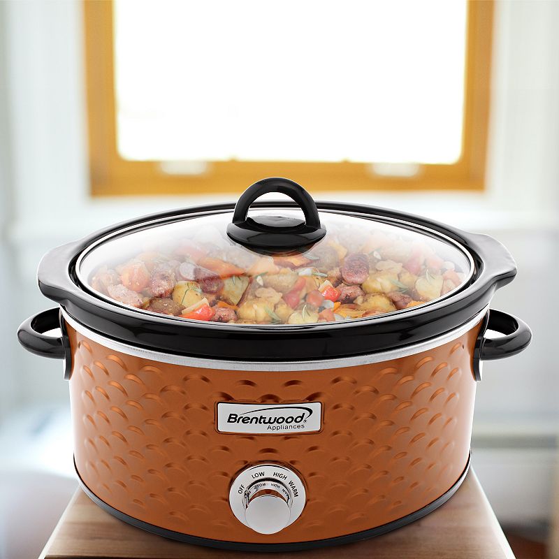 Brentwood Scallop Pattern 4.5 Quart Slow Cooker in Copper