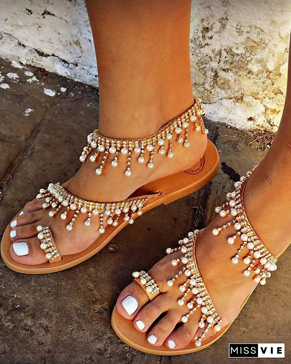 Shiny Embellished Toe Post Flat Sandals