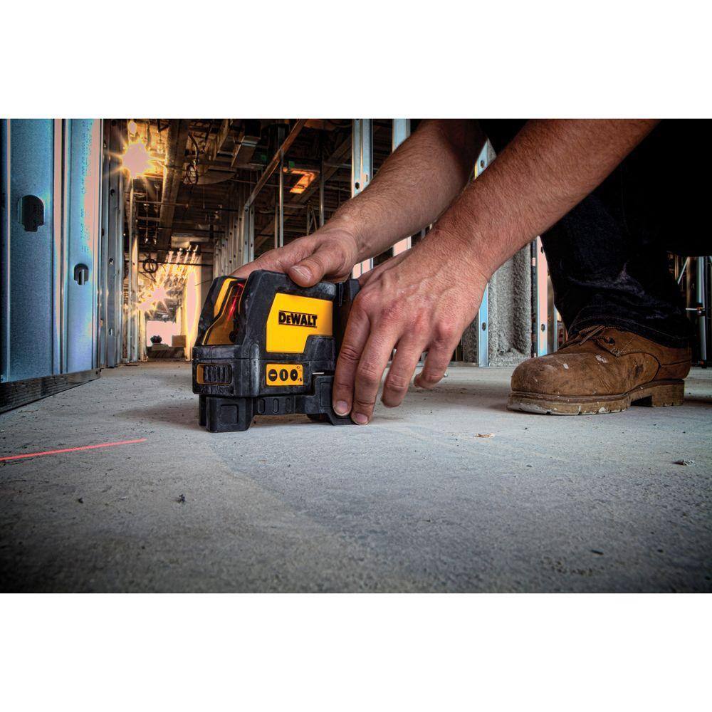 DW 165 ft. Red Self-Leveling Cross-Line and Plumb Spot Laser Level with (3) AAA Batteries  Case DW0822