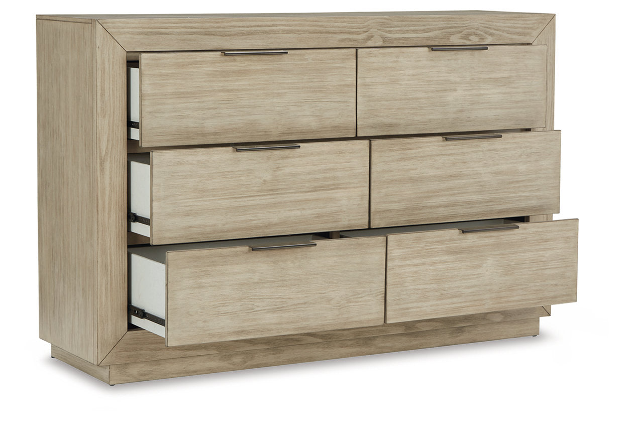 Hennington Dresser