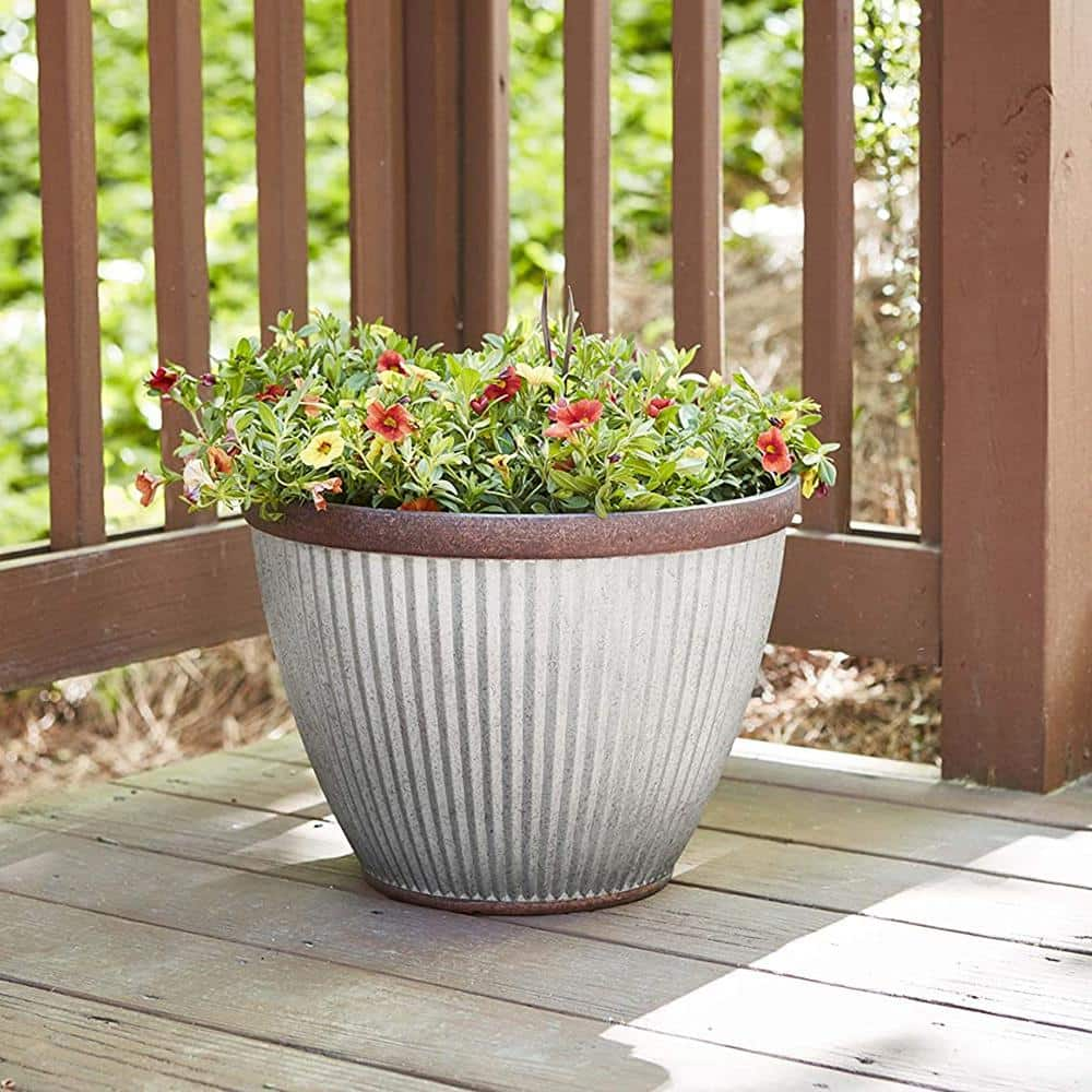 Southern Patio 20.5 Inch Rustic Resin Outdoor Planter Urn (2 Pack) 2 x SPAT-HDR-046868