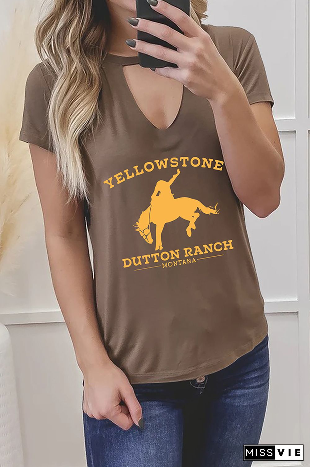 Yellowstone Graphic Tees for Women Wholesale Short Sleeve T shirts Top