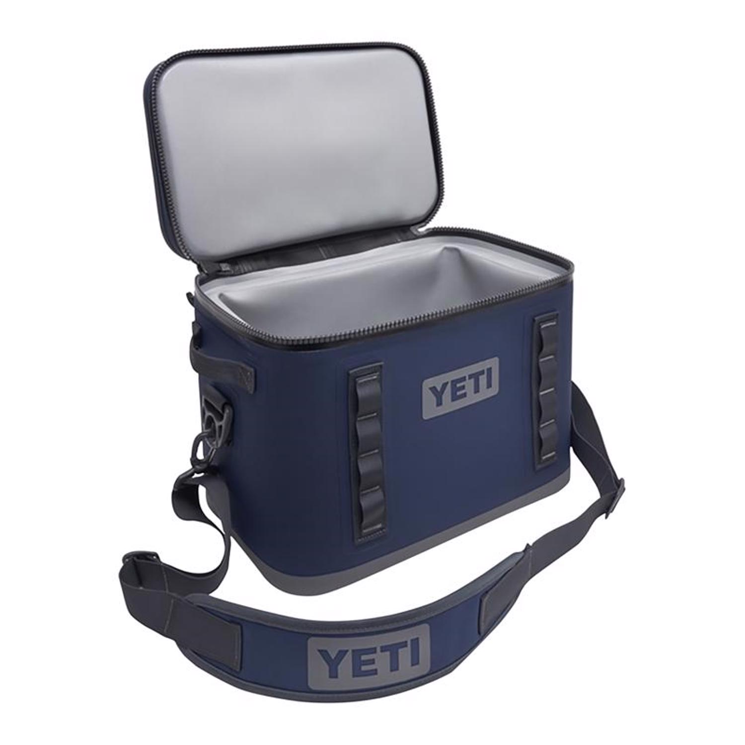 YETI Hopper Flip 18 Navy 17 L Soft Sided Cooler