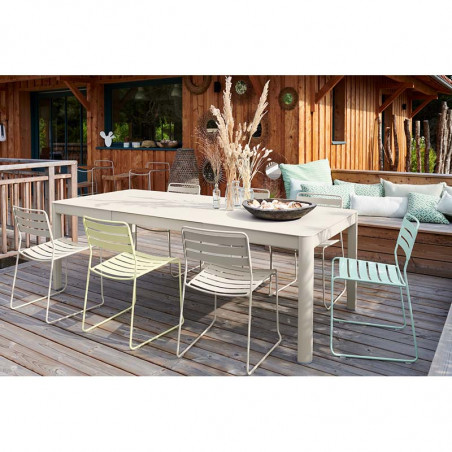 Chaise FERMOB Surprising - Chaise de jardin empilable， lattes acier