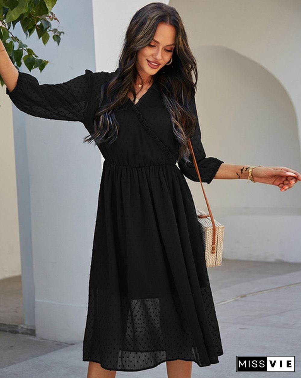 Spring and Summer Women Fashion Chiffon Dress V-neck Middle Sleeve Slim Waist Dress Long Skirt (5 Colors)