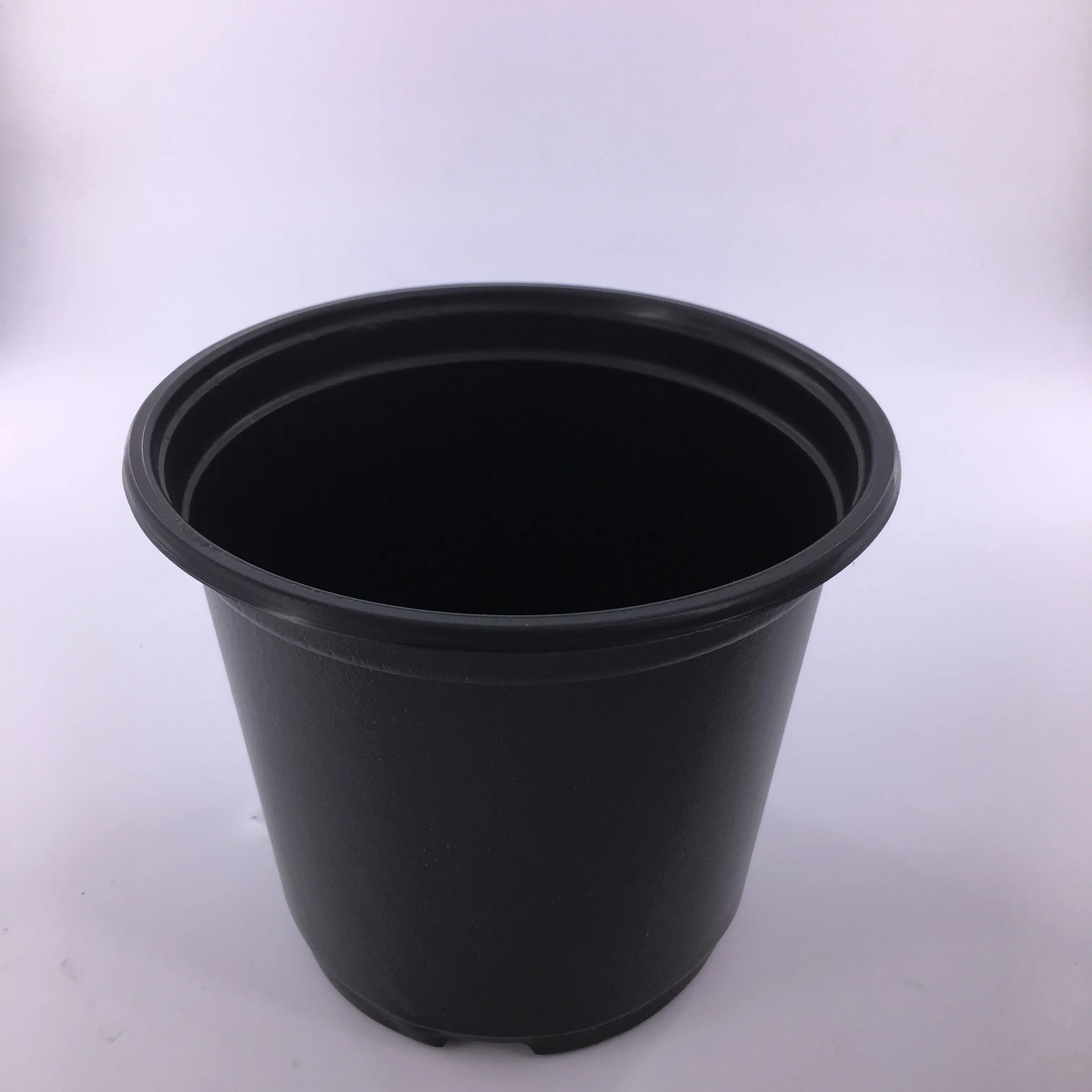 Wholesale Home Garden Supplies Multiple Sizes Garden Nursery Planter Durable Plastic Flower Pot