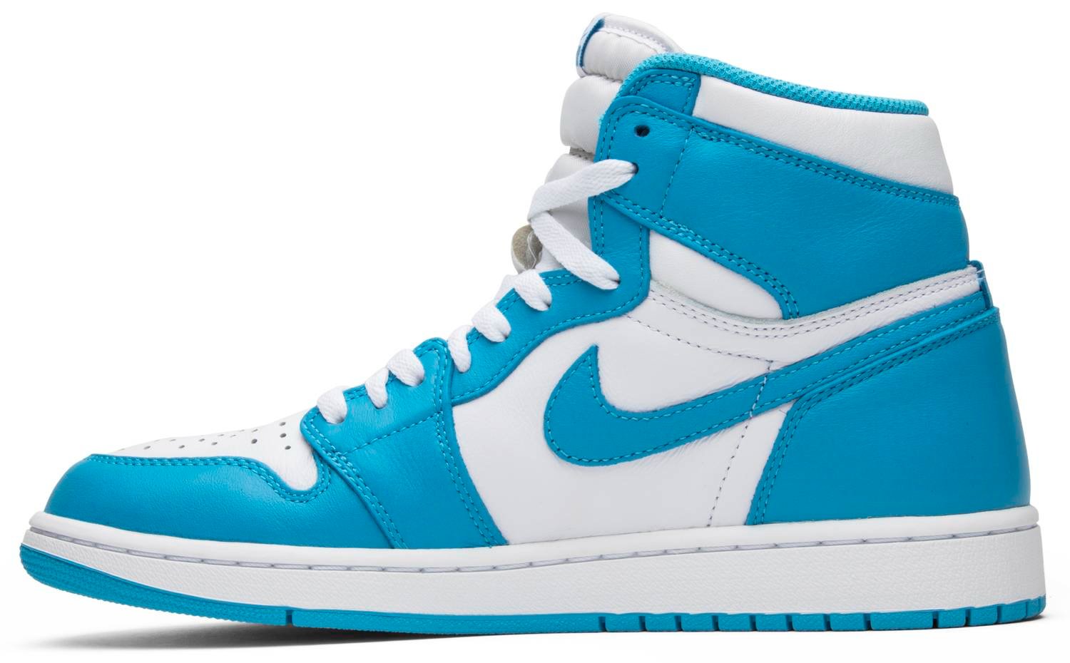 Air Jordan 1 Retro High OG 'UNC' 555088-117