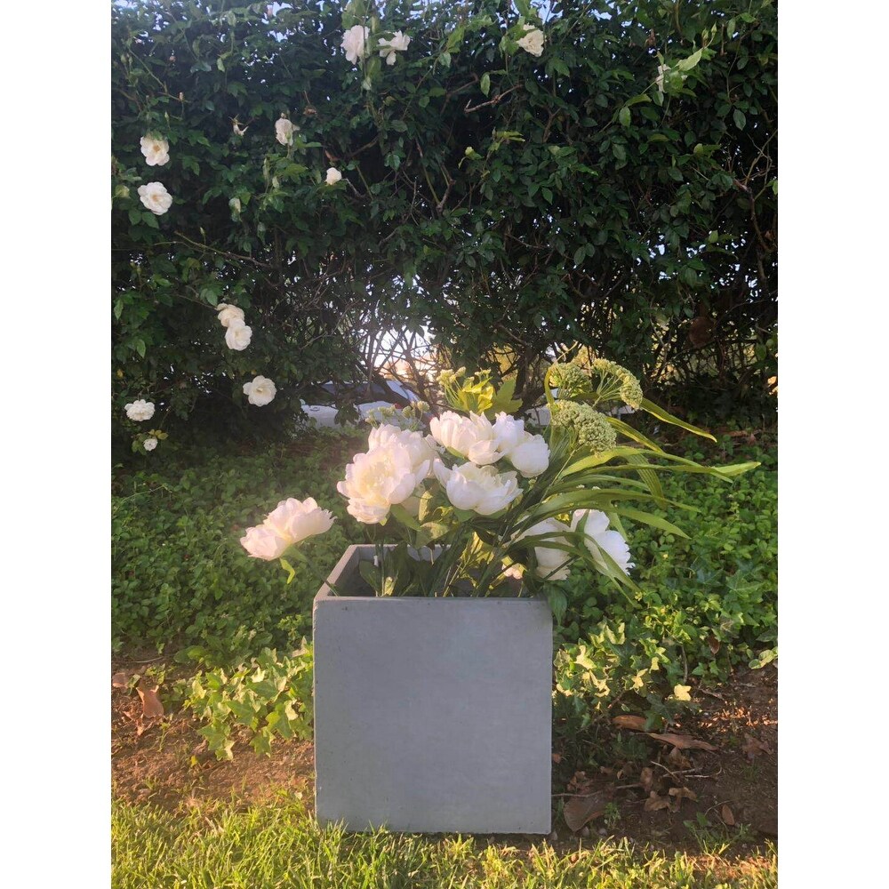 Durx litecrete Lightweight Concrete Modern Square Cement Color Planter  Small   9.8'x9.8'x9.8'