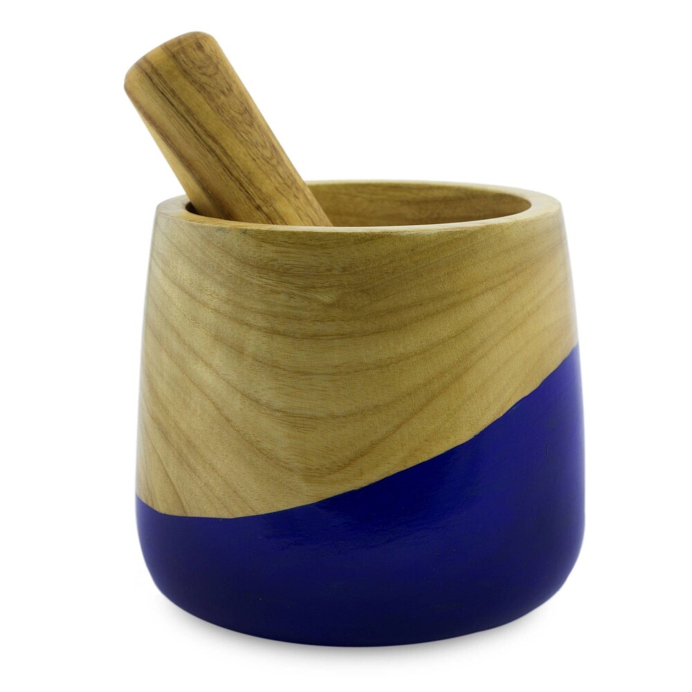 NOVICA Handmade Spicy Blue Wood Mortar And Pestle (Guatemala)   4.5\