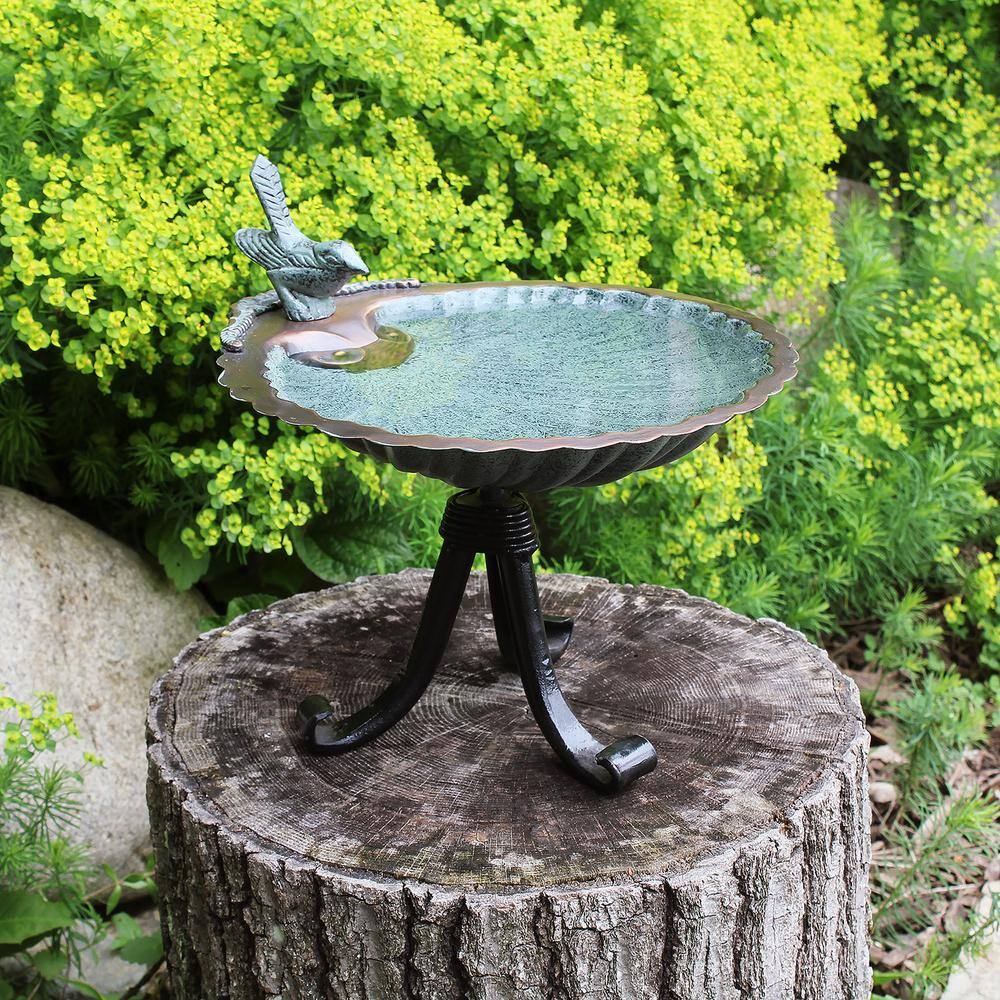 Achla Designs 10.75 in. Tall Antique Brass Plated Scallop Shell Birdbath with Tripod Stand BBM-01-TR