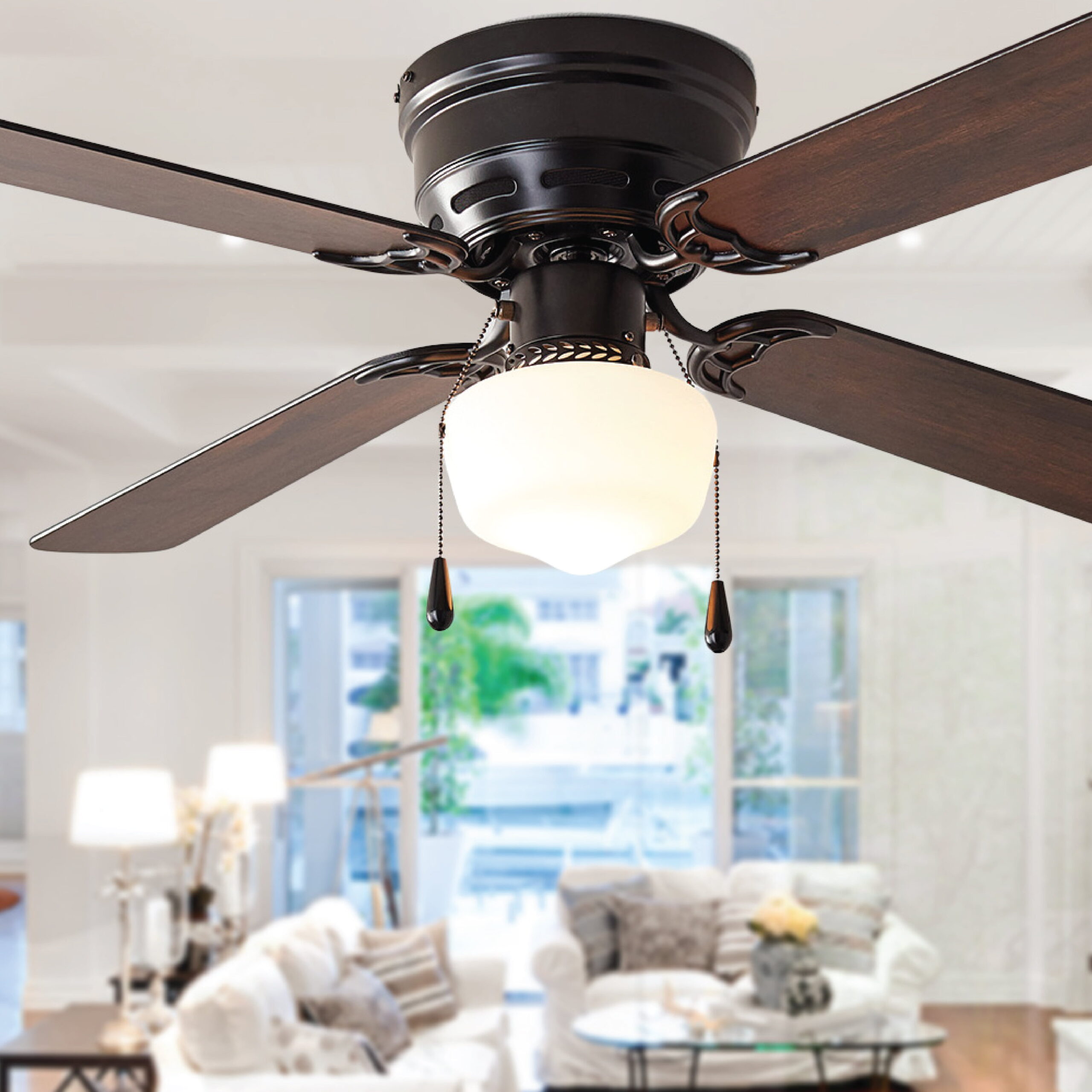 Mainstays 42 inch Hugger Indoor Ceiling Fan with Light Kit， Black， 4 Blades， Reverse Airflow